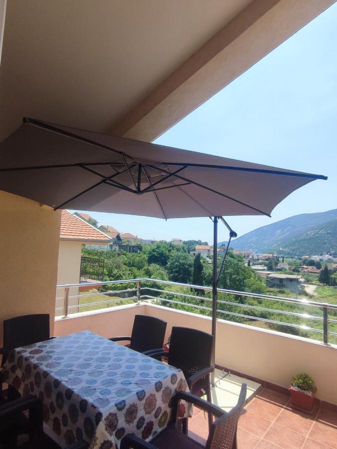 Jovana -- Porodicni Apartmani Igalo Herceg Novi Exterior foto